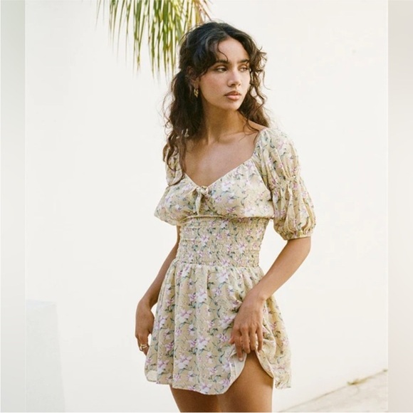 Sabo Skirt Dresses & Skirts - Sabo Skirt Floral Mini Dress